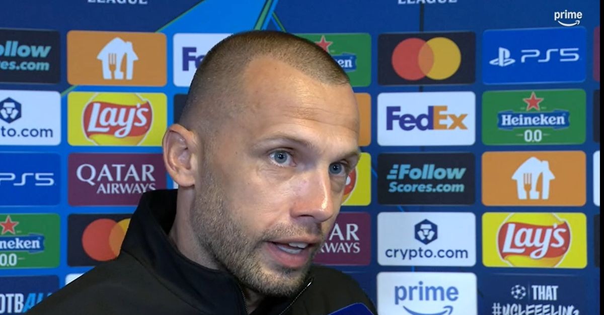 且踢得很好, 看到的东西, 了Amaz 且踢得很好, 看到的东西, 了Amaz