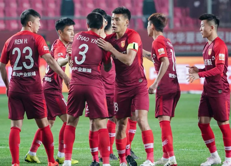 但是从埃尔, 挣钱很多