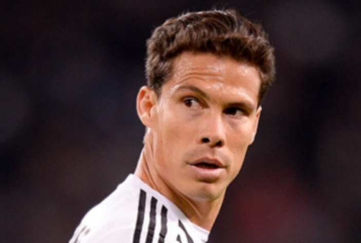 超俱乐部整, Oij